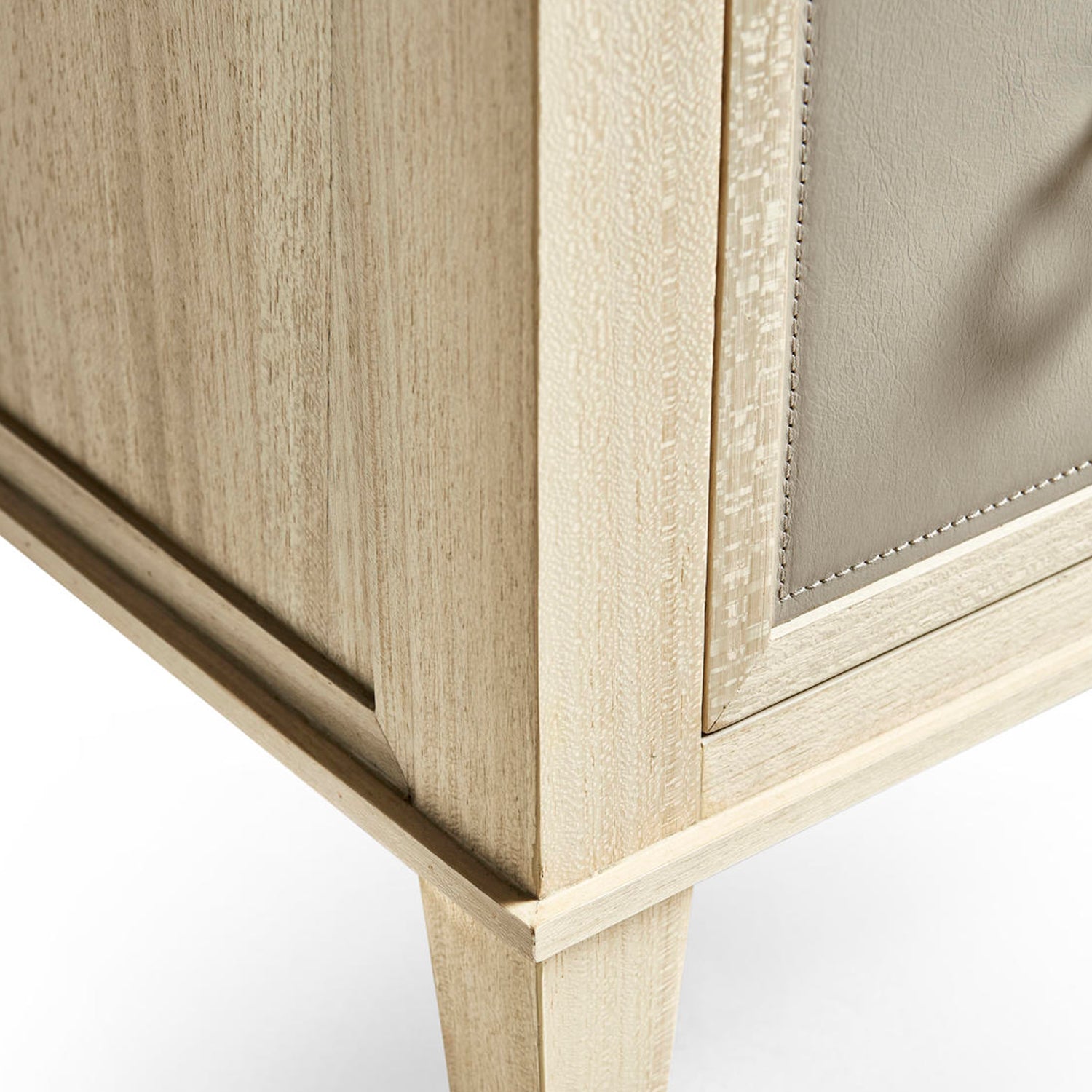 Jonathan Charles Water Neap Chest