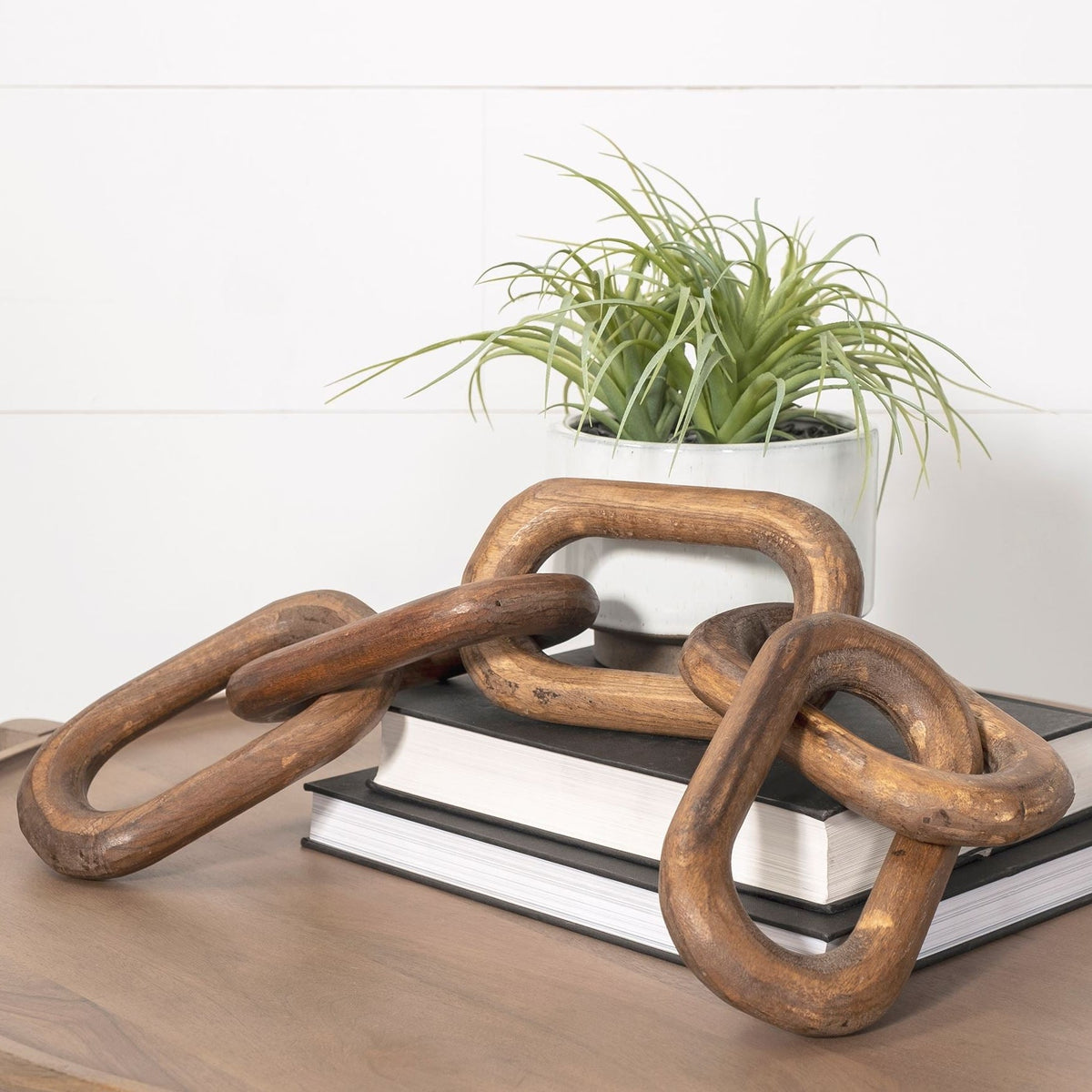Mercana Alix Brown Wooden Hand-Made 5 Link Chain, primary product view