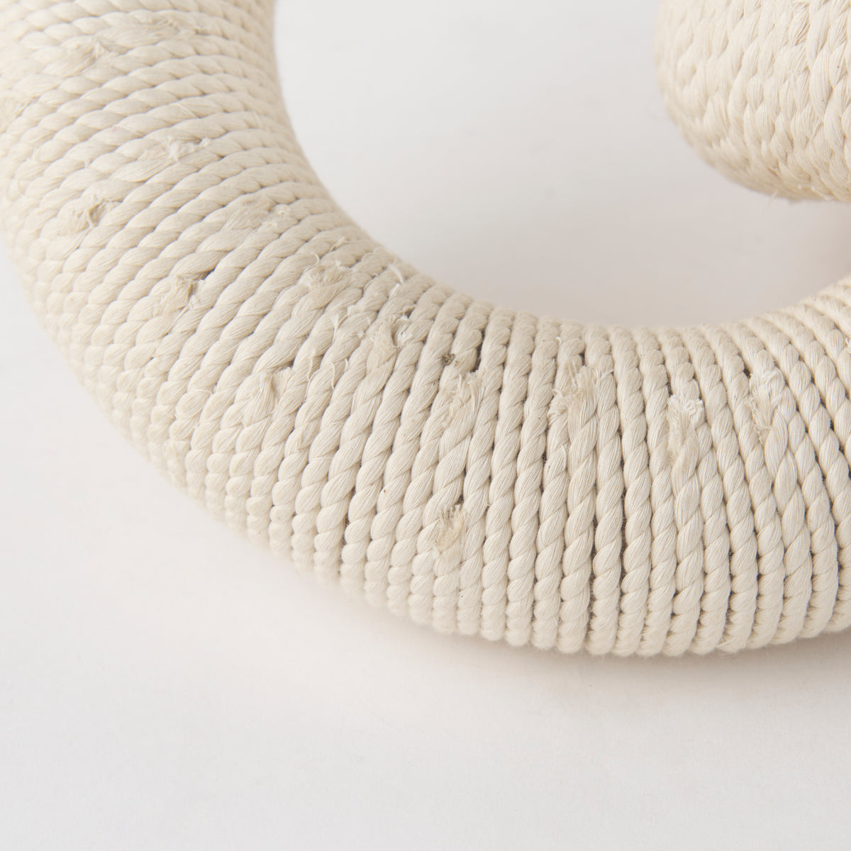Mercana Alize Cotton Rope Wrapped Solid Wood Circular Chain Link Decorative Object