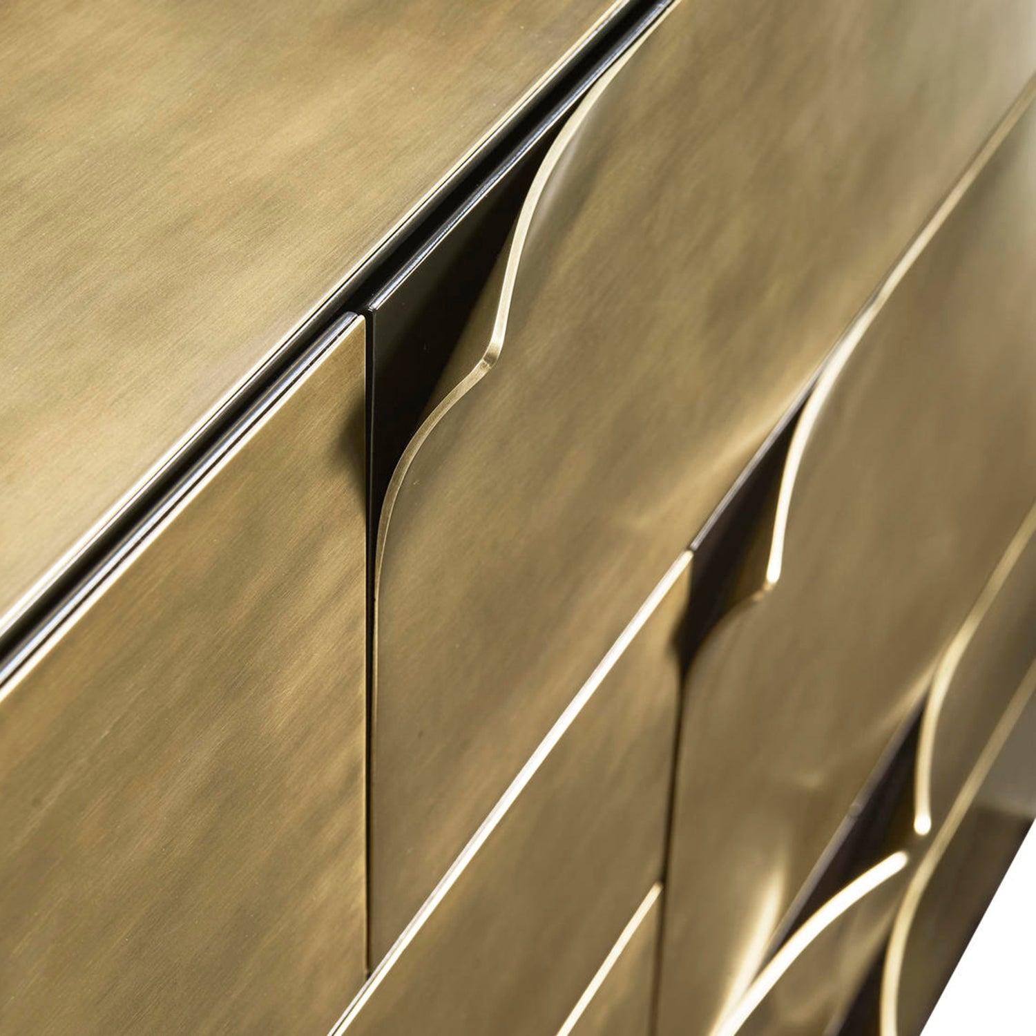 Jonathan Charles Hammersmith Drawer Chest