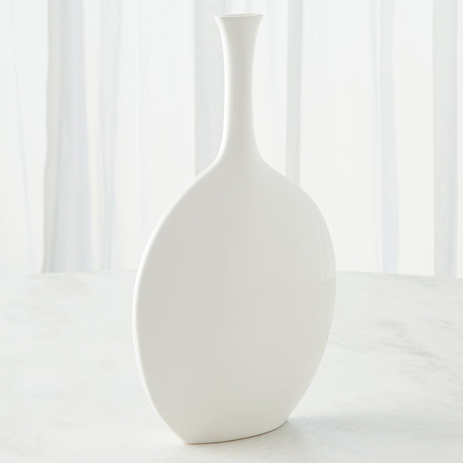 Global Views Silhouette Vase