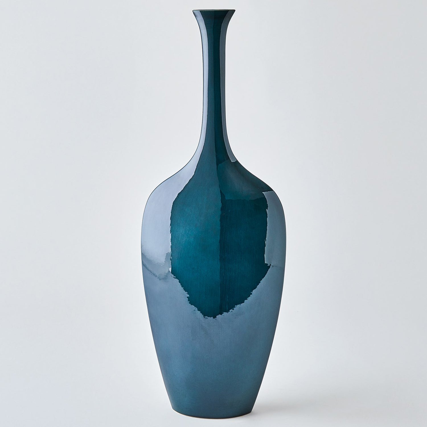 Global Views Silhouette Vase