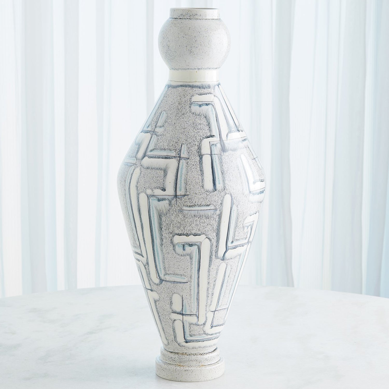 Global Views Spindle Vase