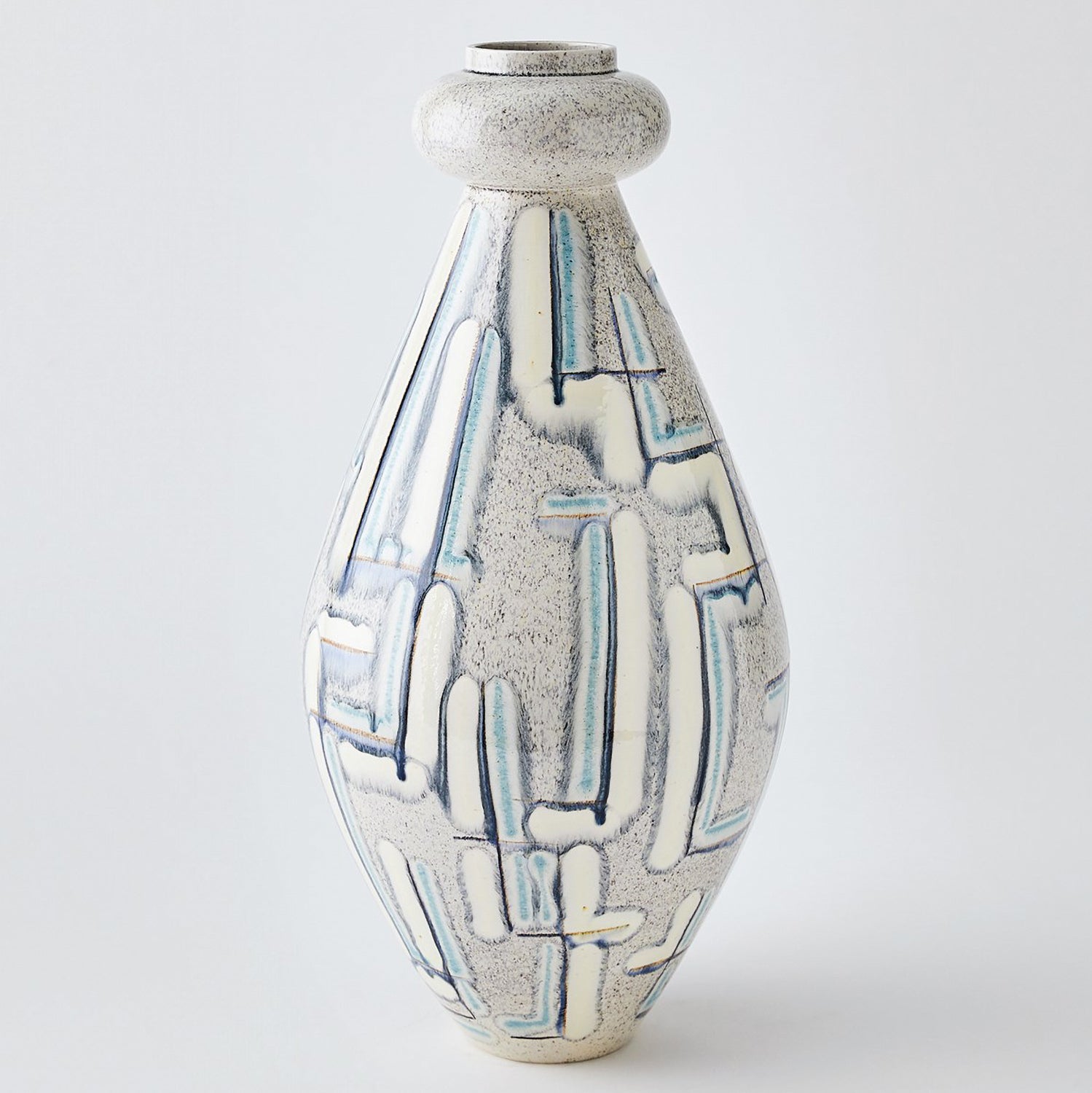 Global Views Spindle Vase