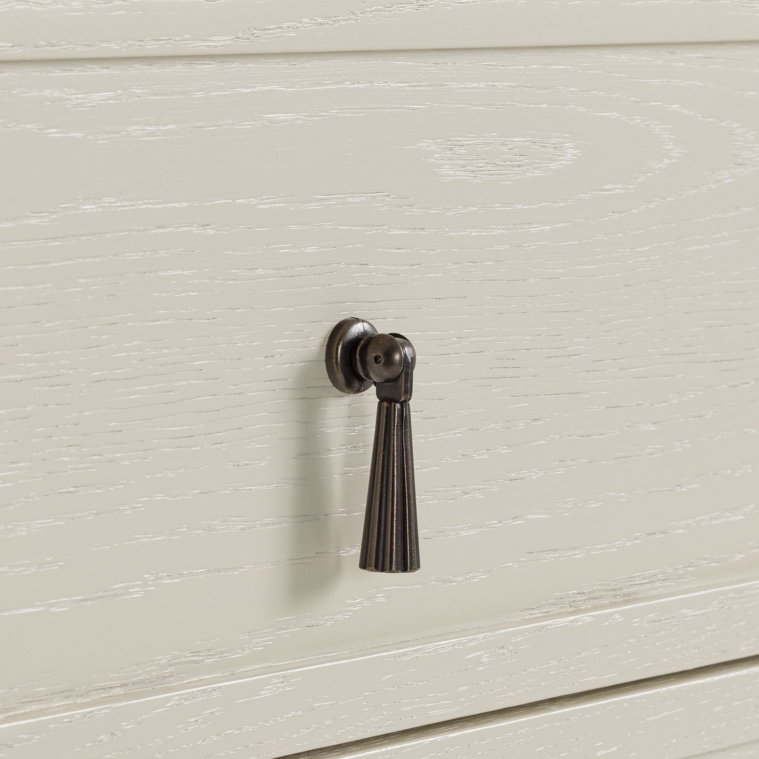 Co. House Designs Onda Cream Oak 6-Drawer Dresser