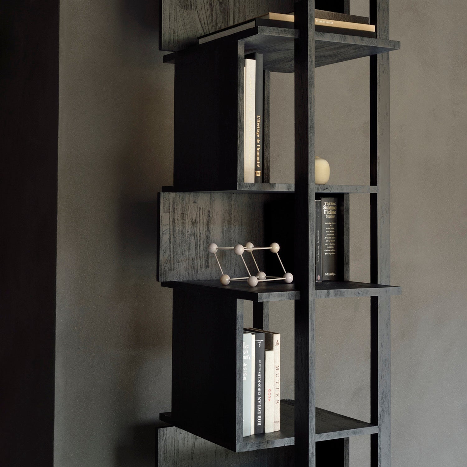 Ethnicraft Abstract Column