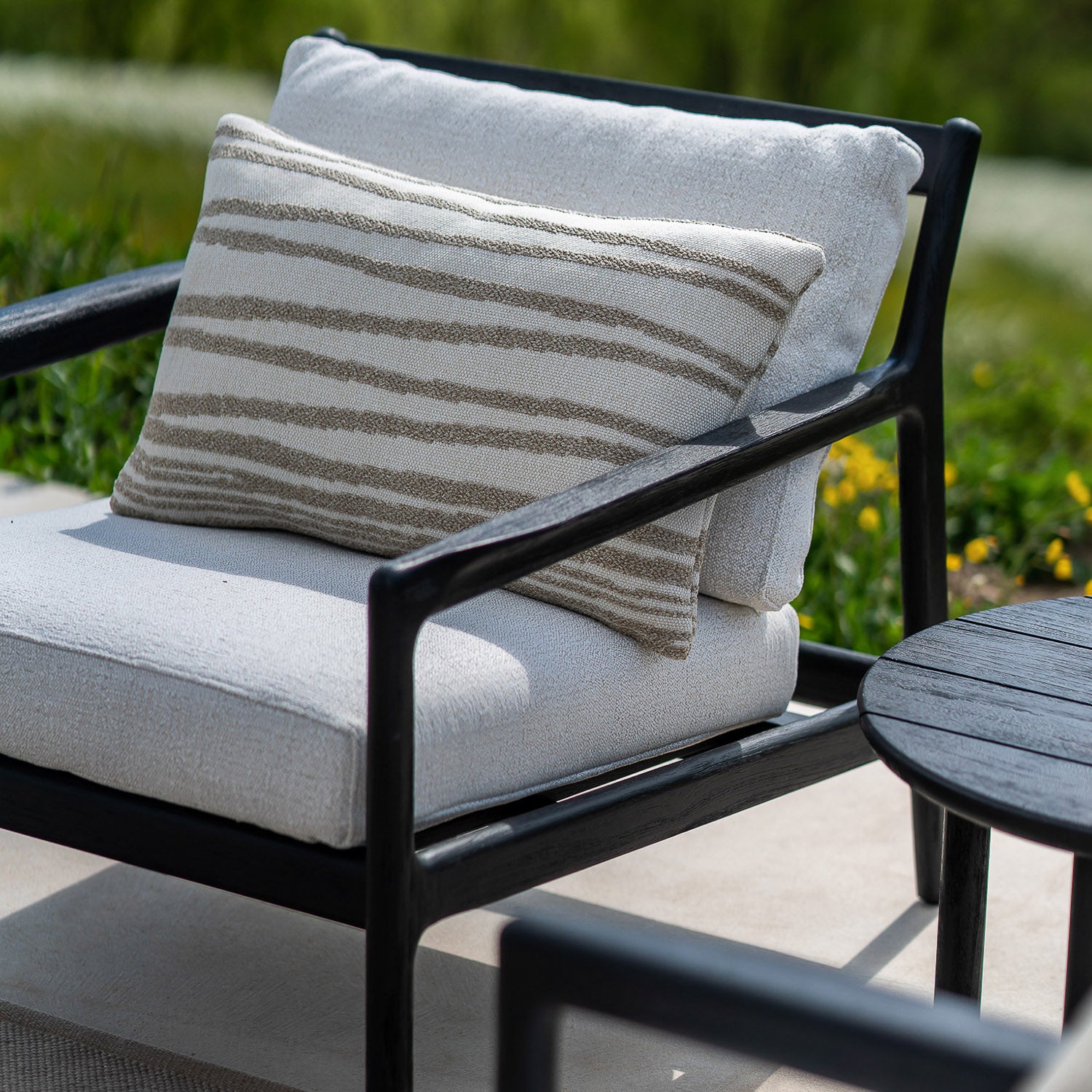 Ethnicraft Stripes Outdoor Throw Pillow