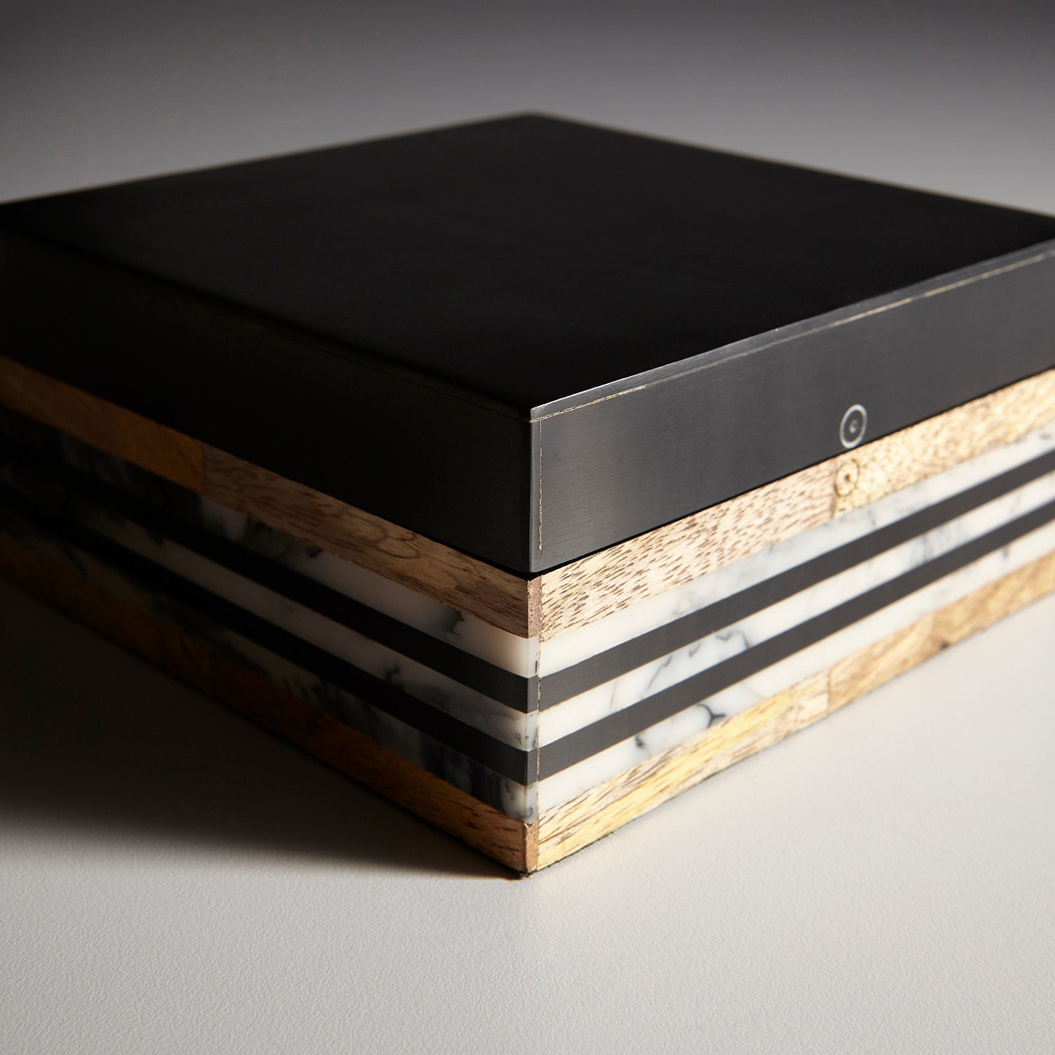 Cyan Design Avondale Box