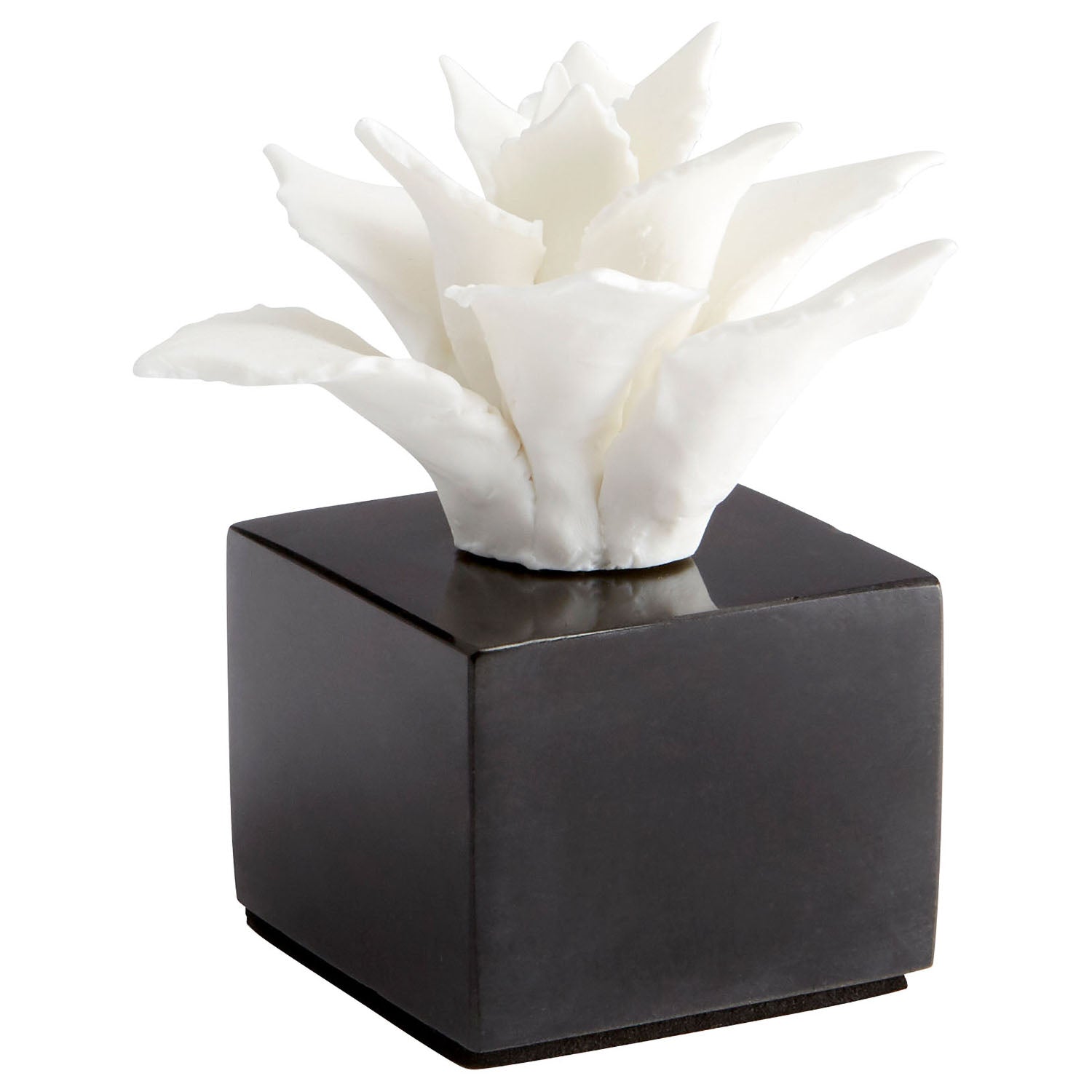 Cyan Design Calendine Sculpture