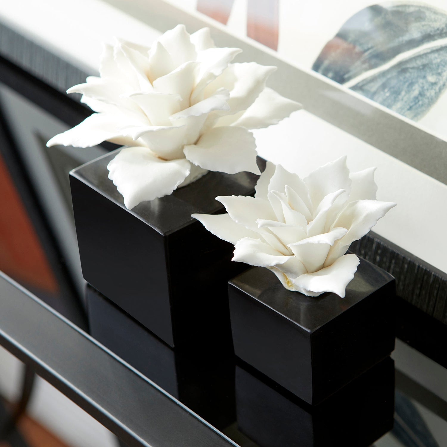 Cyan Design Calendine Sculpture