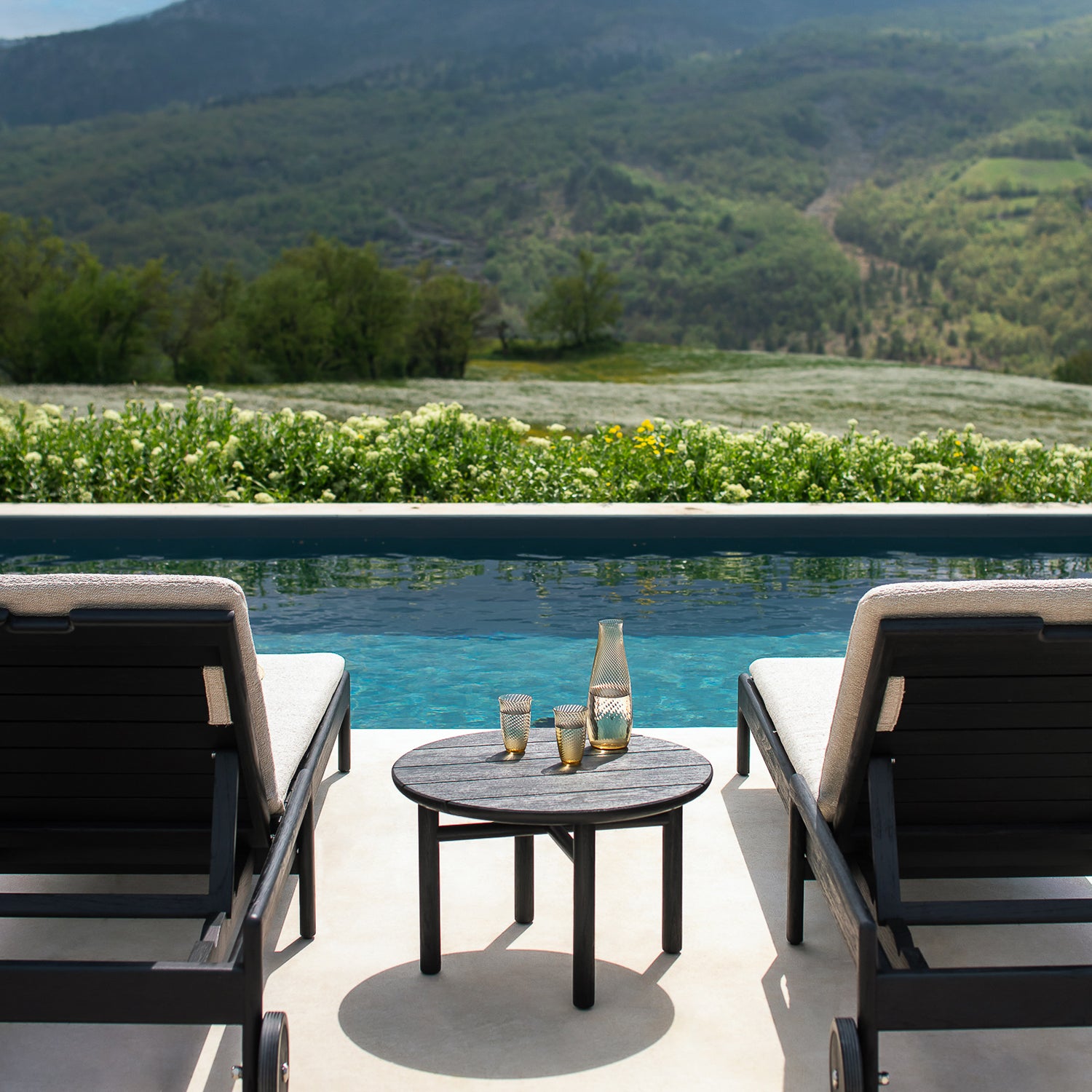 Ethnicraft Quatro Outdoor Side Table