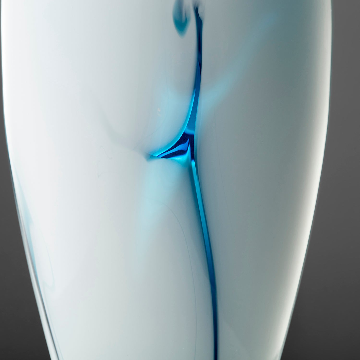 Cyan Design Deep Sky Vase