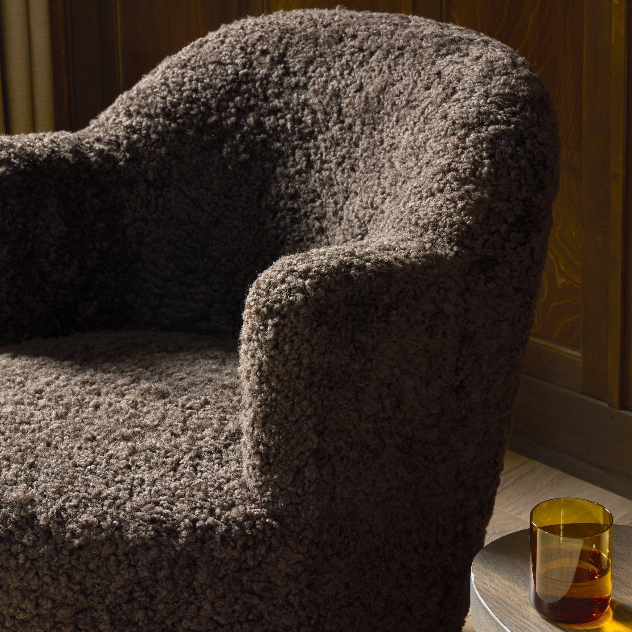 Four Hands Aurora Cocoa Shearling Swivel Chair - detail 9