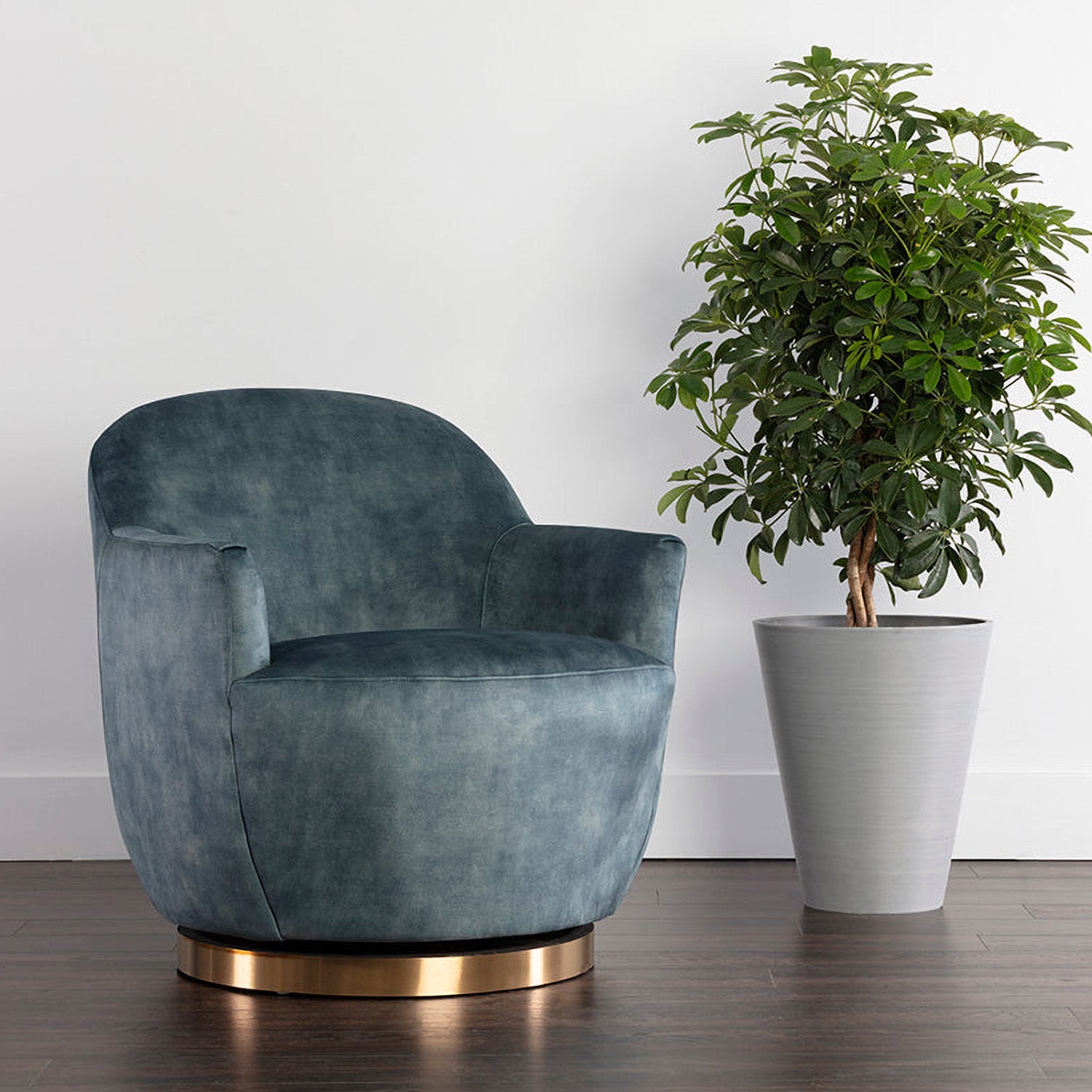 Sunpan Casey Swivel Lounge Chair