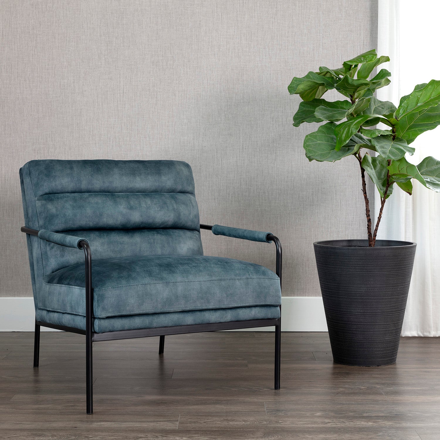 Sunpan Tristen Lounge Chair