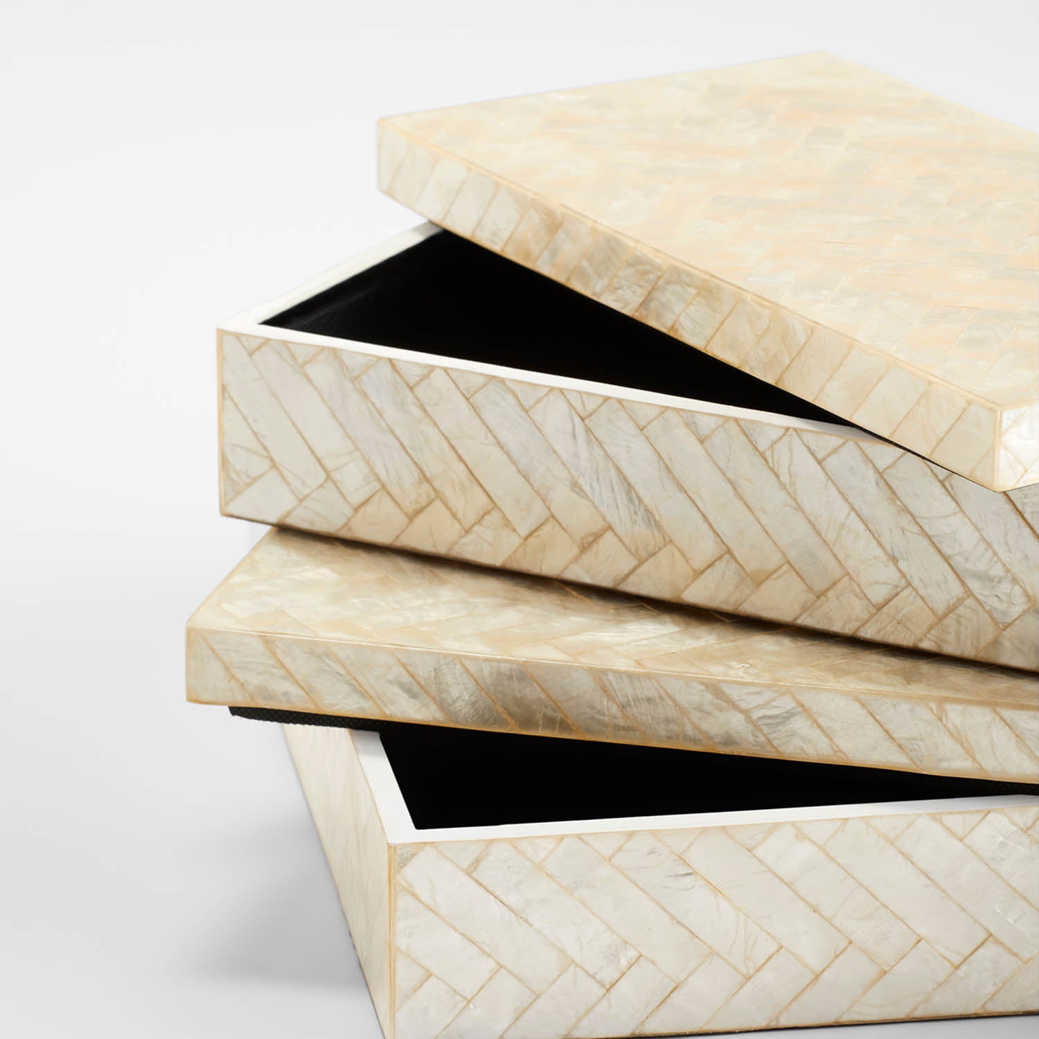 Cyan Design x J Kent Martin Triton Rectangle Box