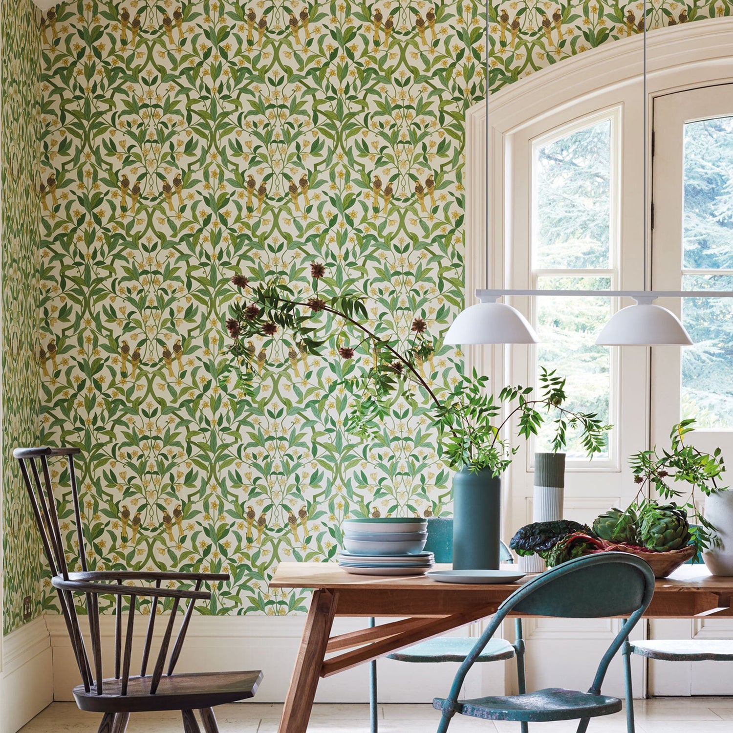 Cole & Son Seville Jasmine & Serin Symphony Wallpaper