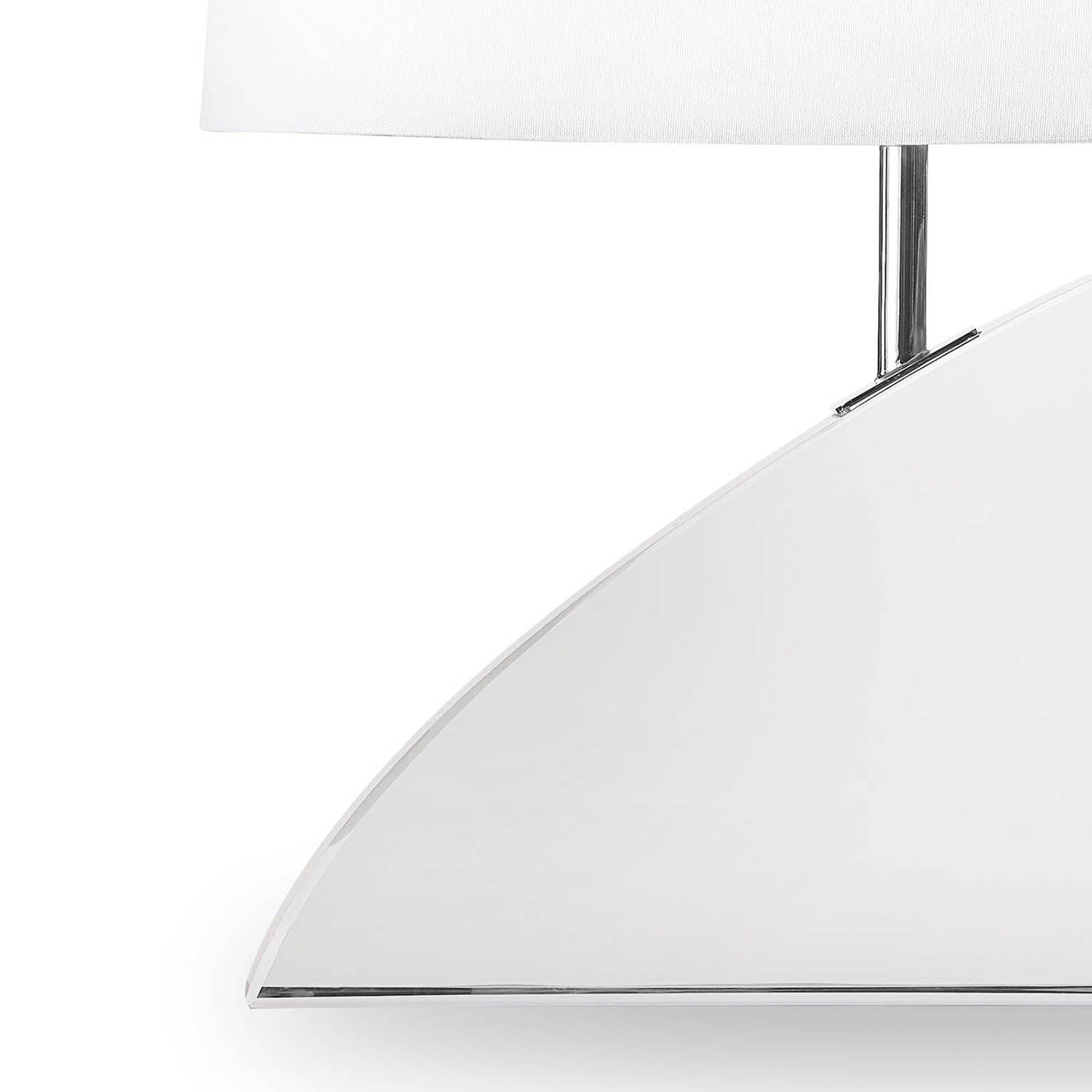 Regina Andrew Fin Crystal Table Lamp