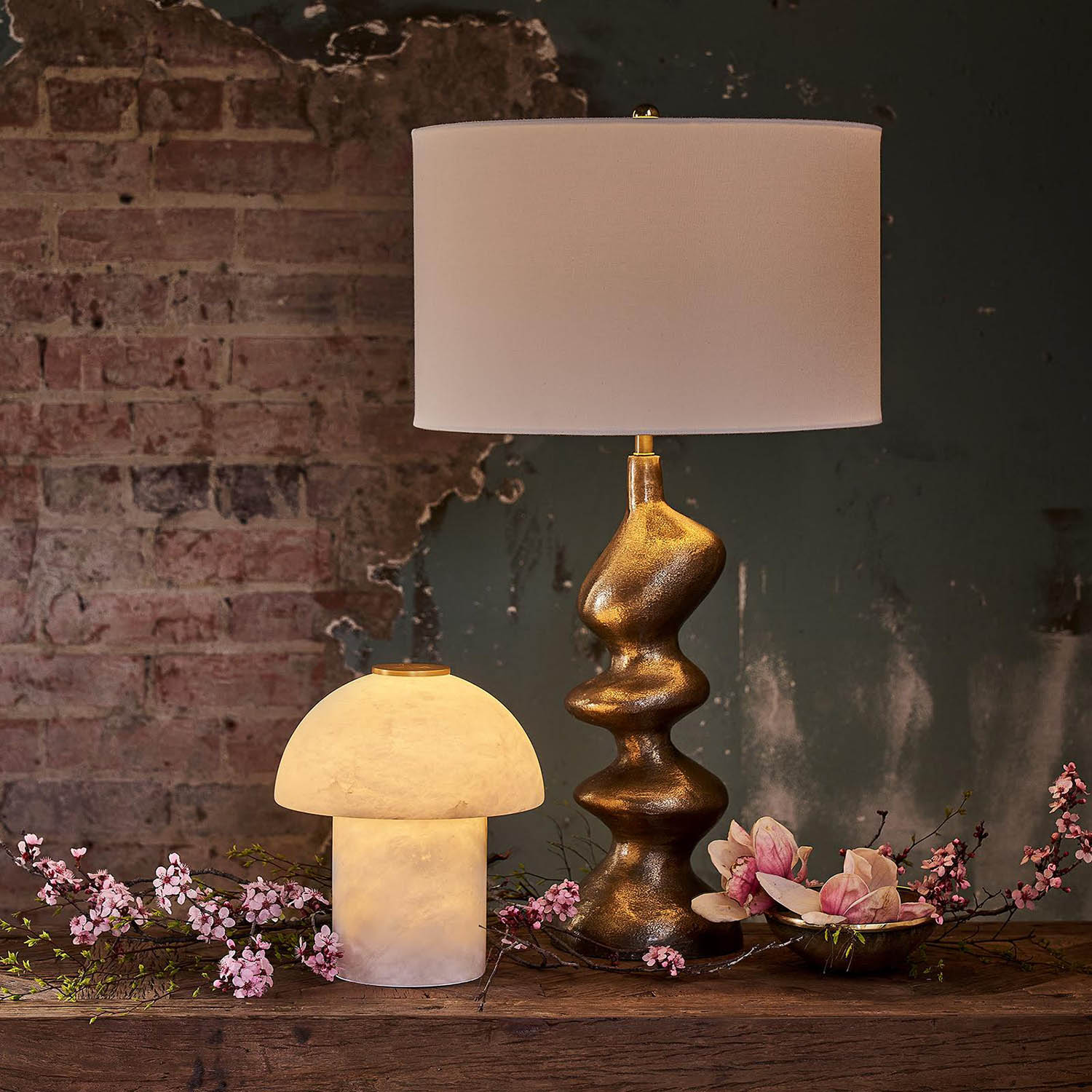 Regina Andrew Blobby Table Lamp