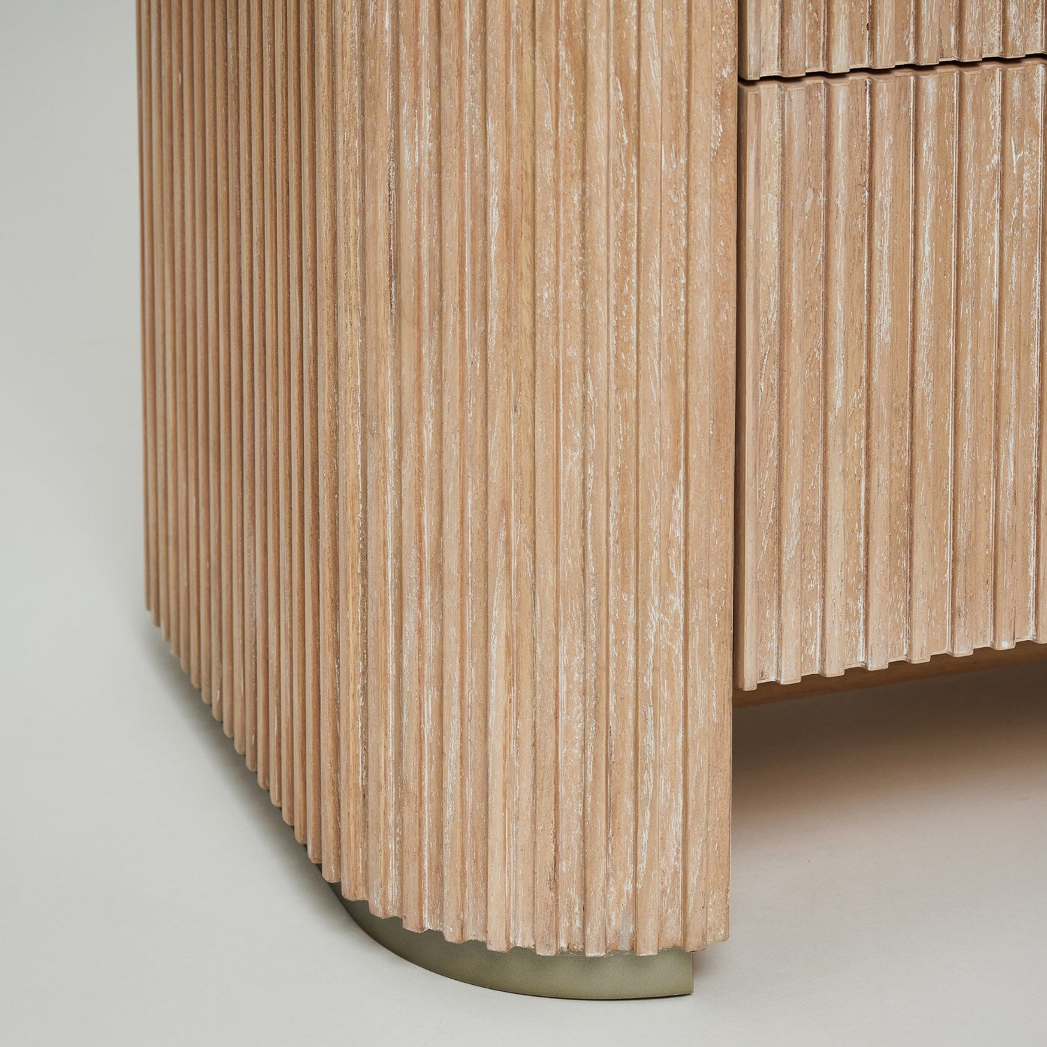Interlude Home Morrison Husk 6 Drawer Chest