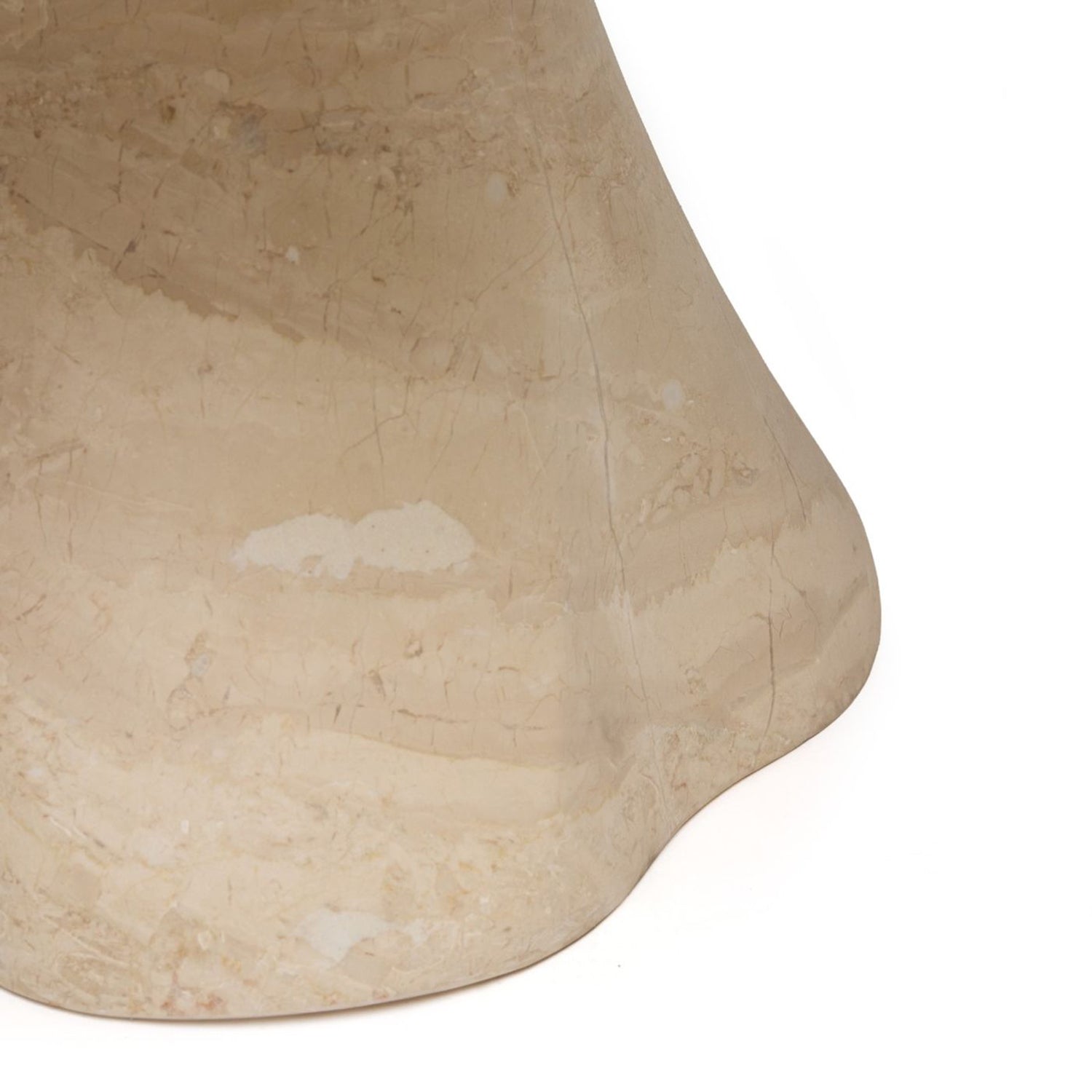 Barcelona Biscuit Cocktail Table shown to scale, revealing its coffee table silhouette