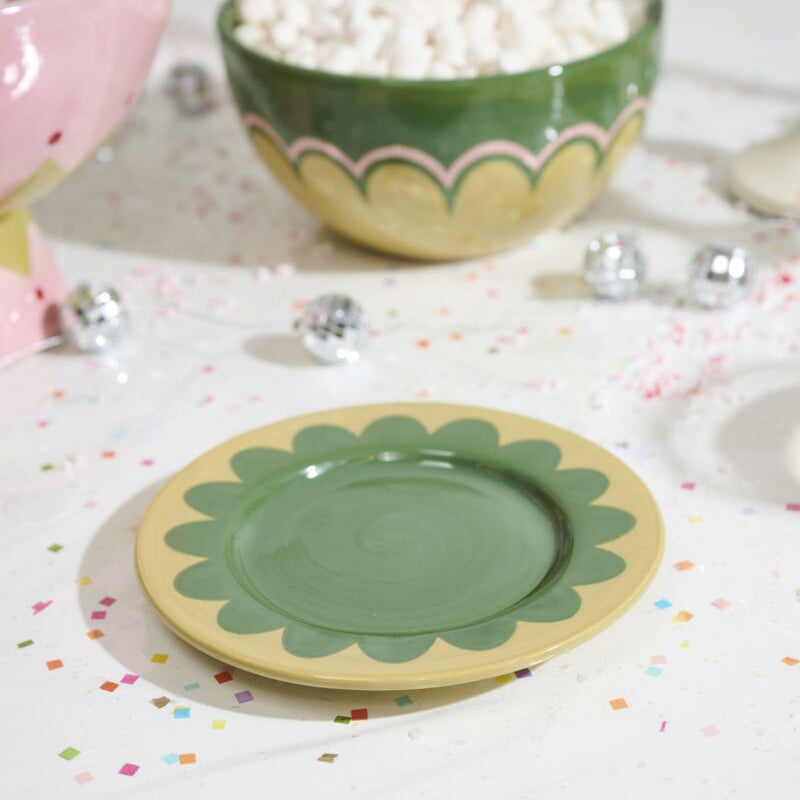 Deck the Halls Dining Plate Set of 4