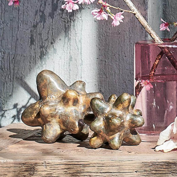 Regina Andrew Amor Metal Objet