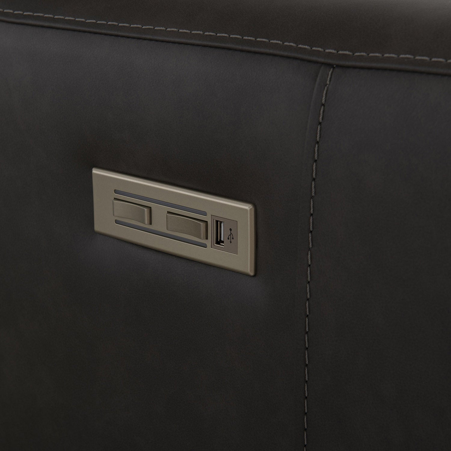 Bernhardt Living Germain Leather Power Motion Sofa