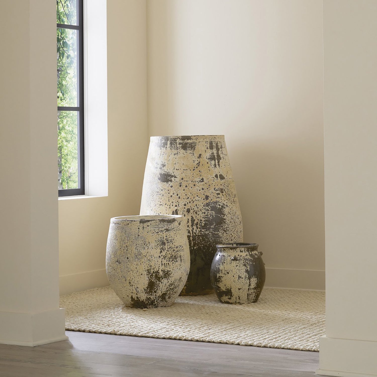 Currey & Co Capaci Antique Planter