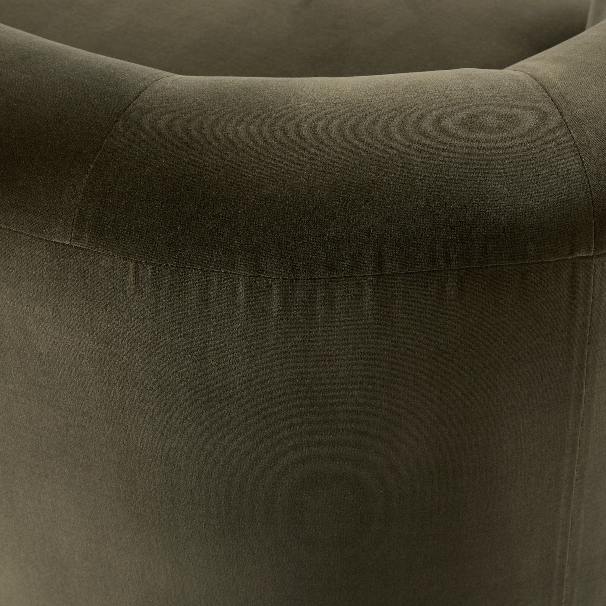 Four Hands Deandra Surrey Olive Tete A Tete Chaise detail view 3