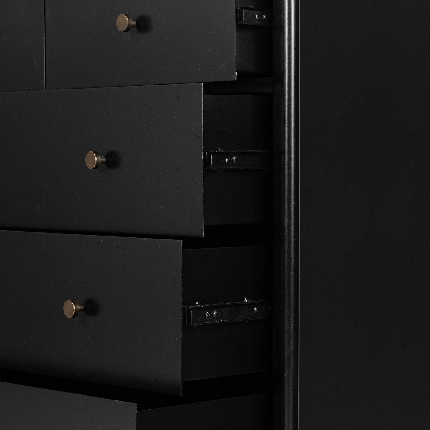 Four Hands Soto 5 Drawer Dresser