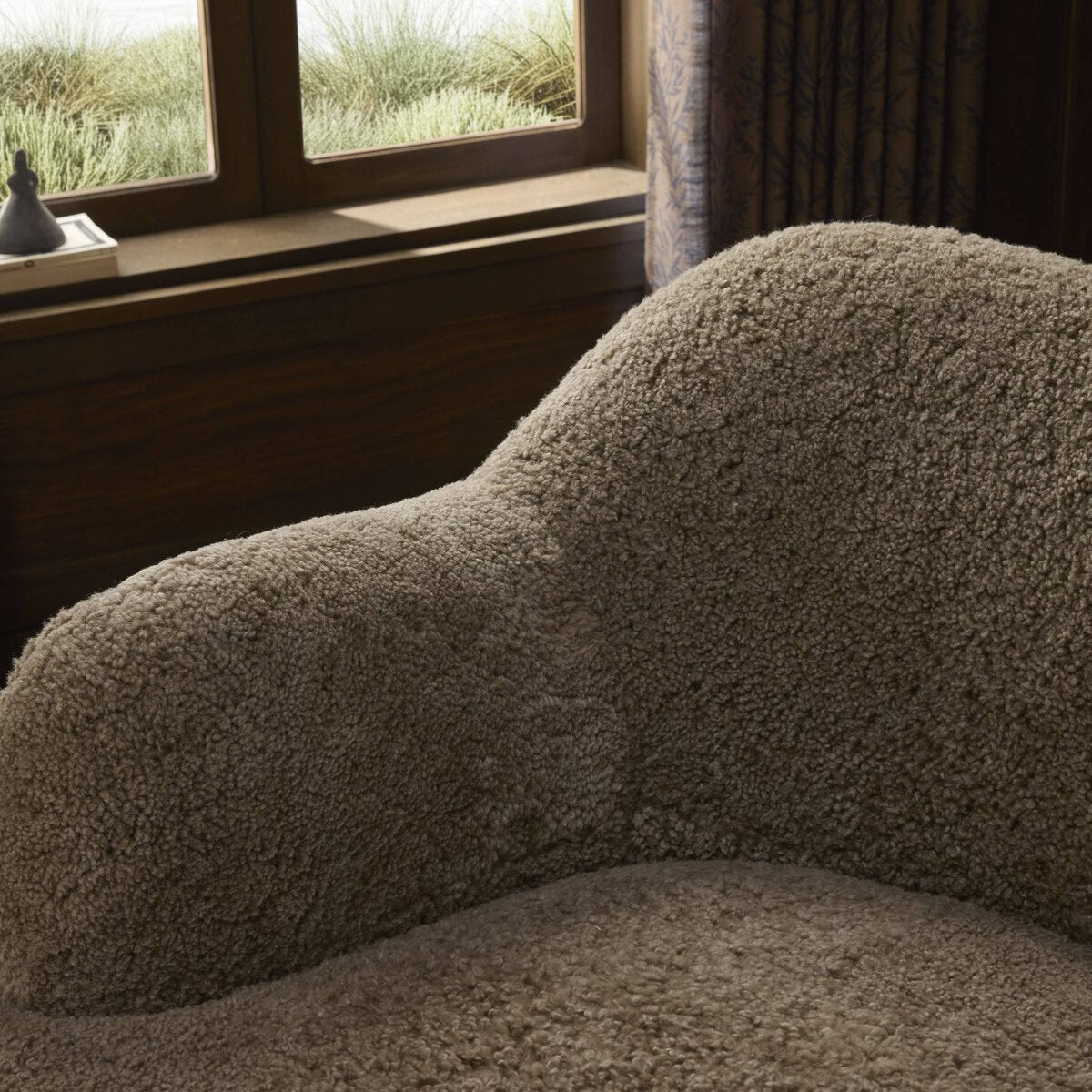 Four Hands Julius Chaise