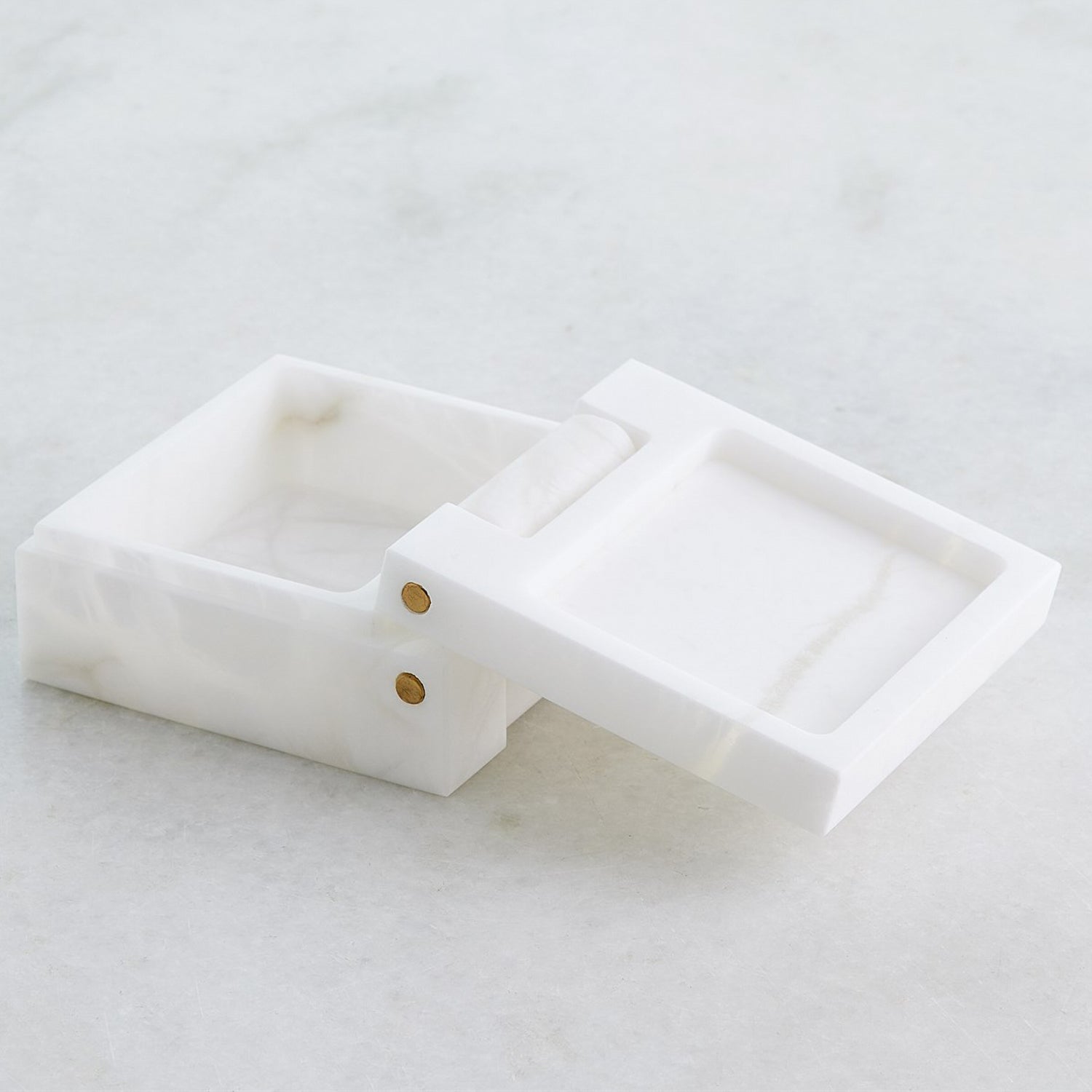 Global Views Hinged Alabaster Box