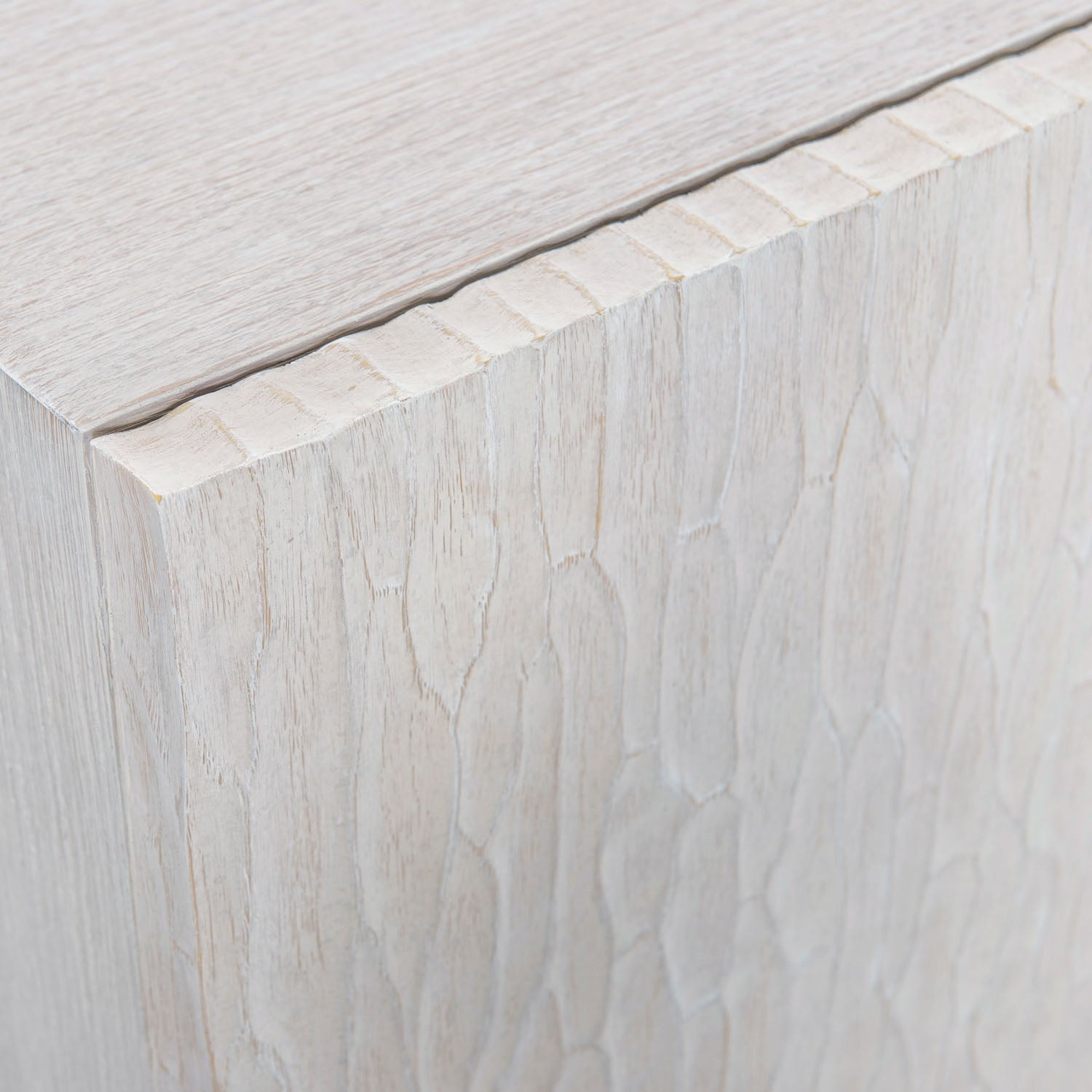 Bernhardt Solaria Buffet