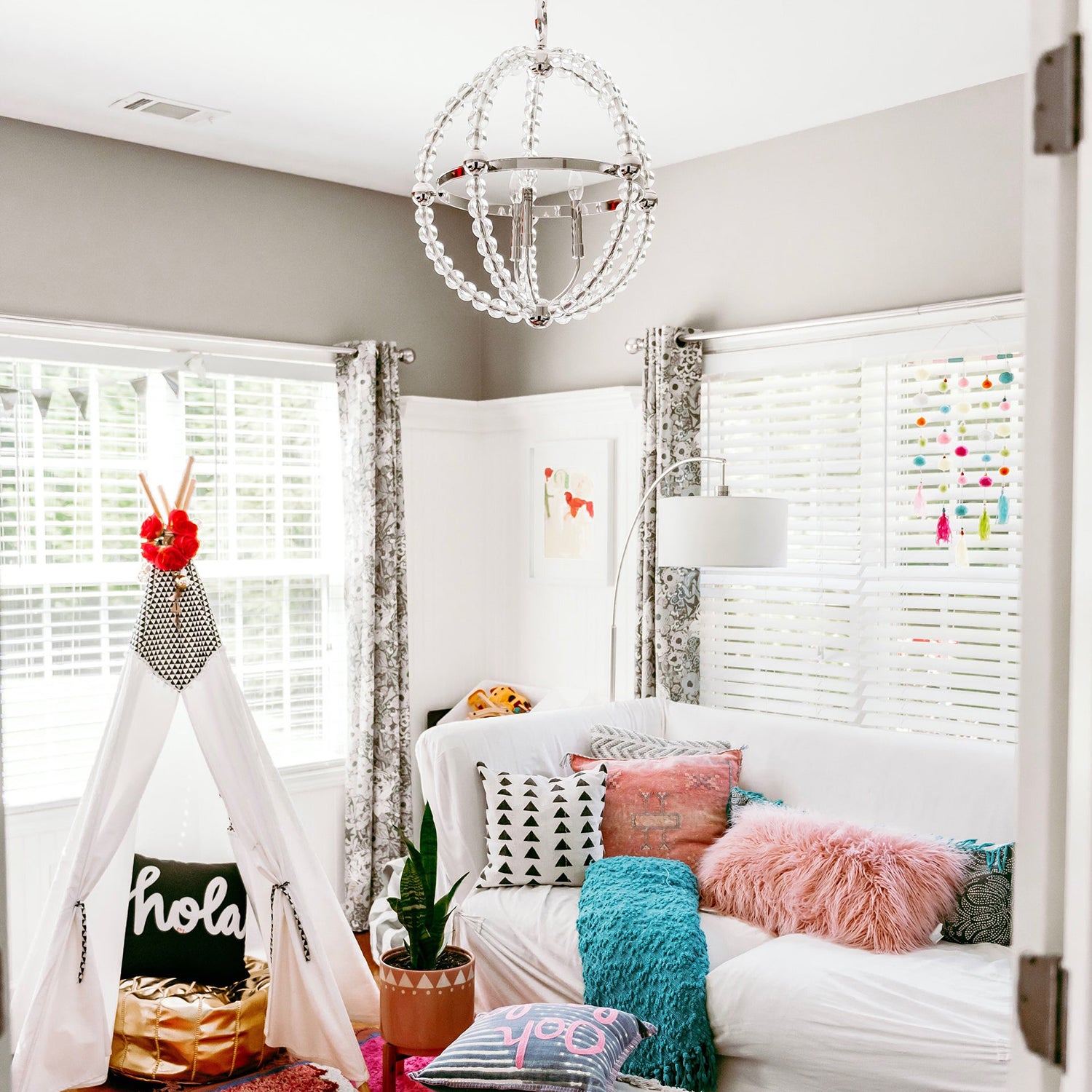 Hudson Valley Lighting Danville Chandelier - Final Sale