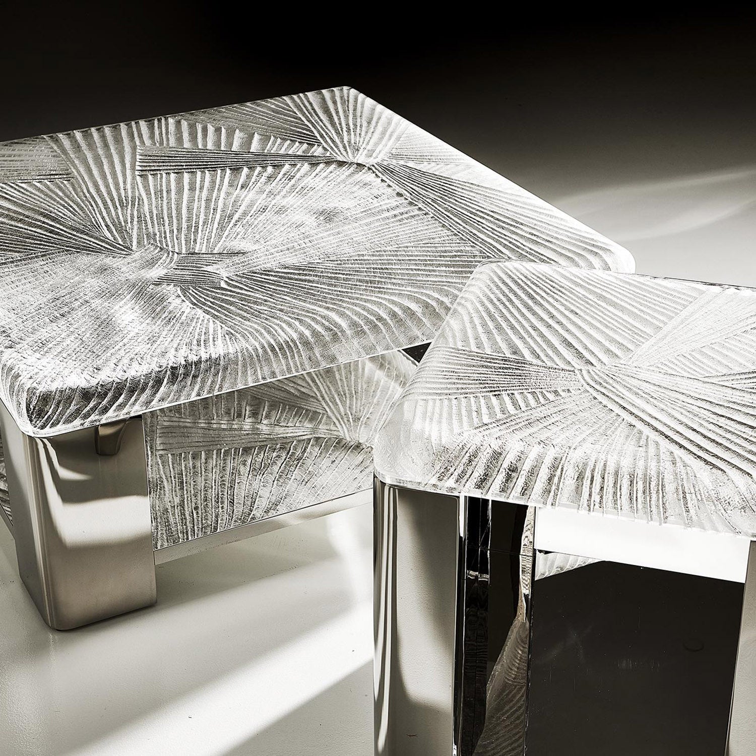 Bernhardt Interiors Aura Cocktail Table