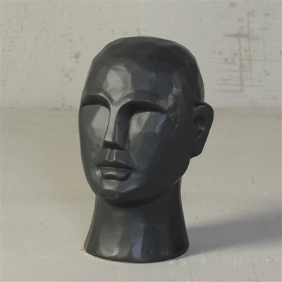 Gris Bust
