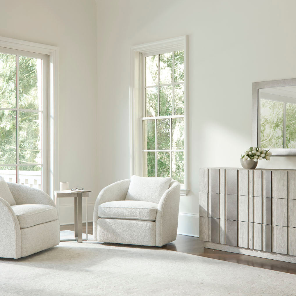 Bernhardt Tempo Accent Table