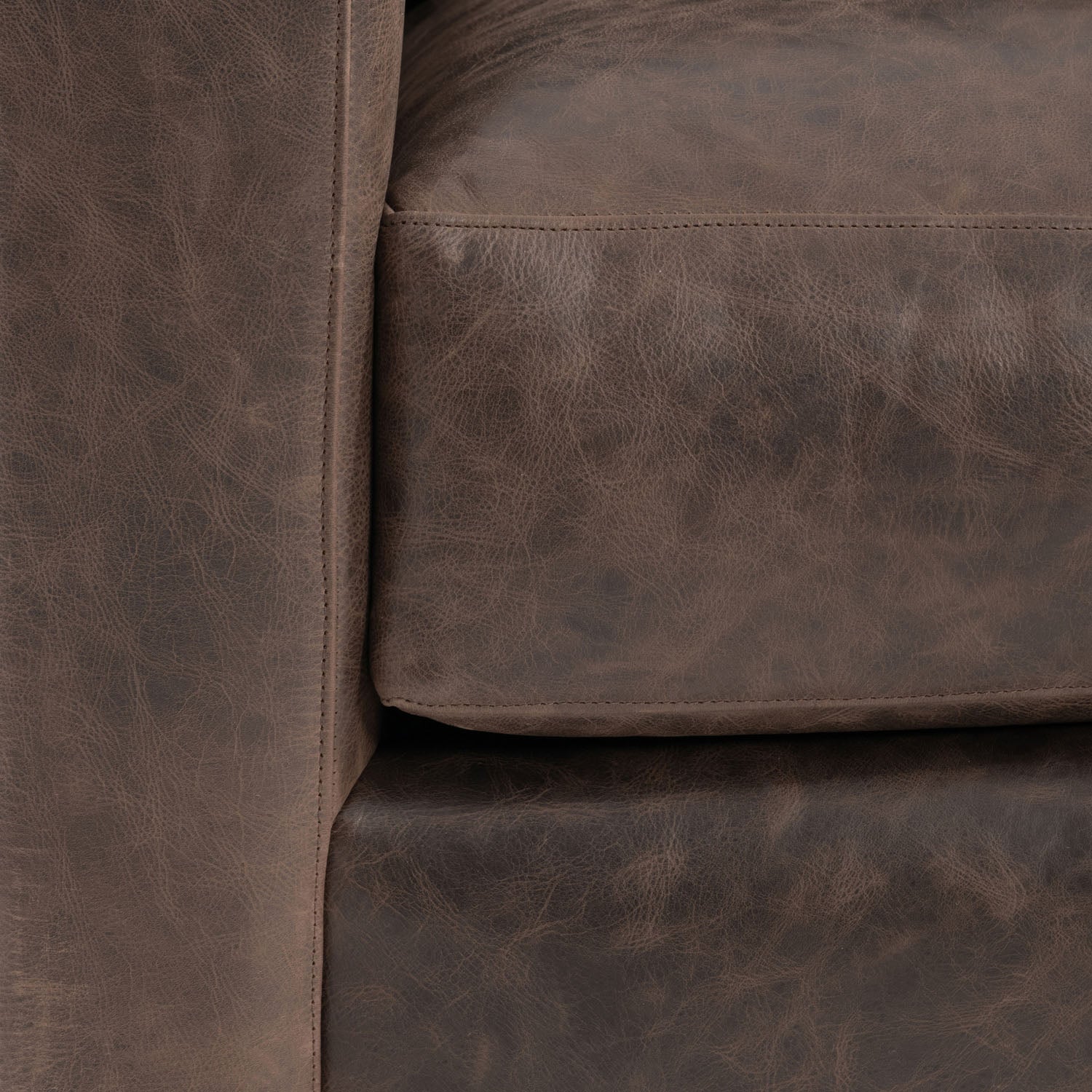 Bernhardt Living Ventura Leather Swivel Chair