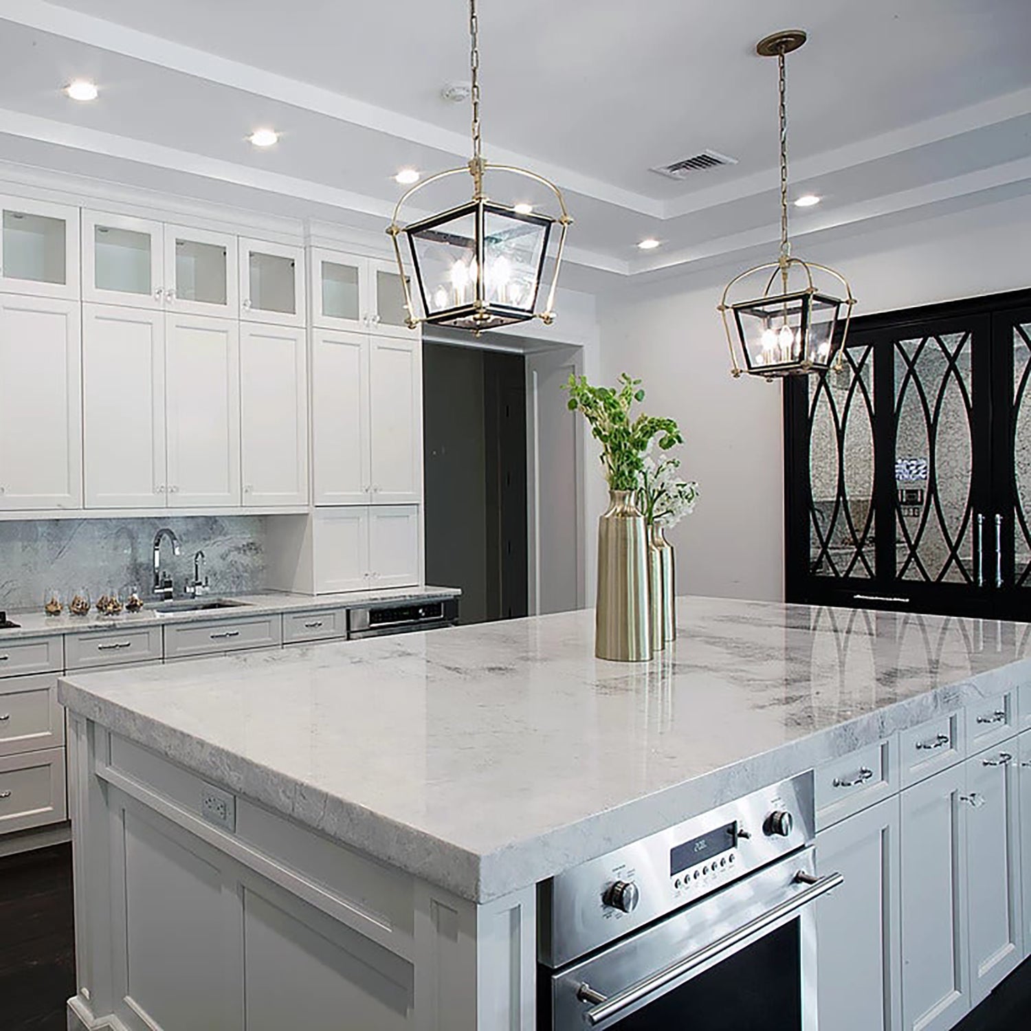 Hudson Valley Lighting Hollis Lantern