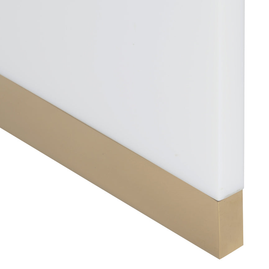 Chelsea House Waterfall End Table