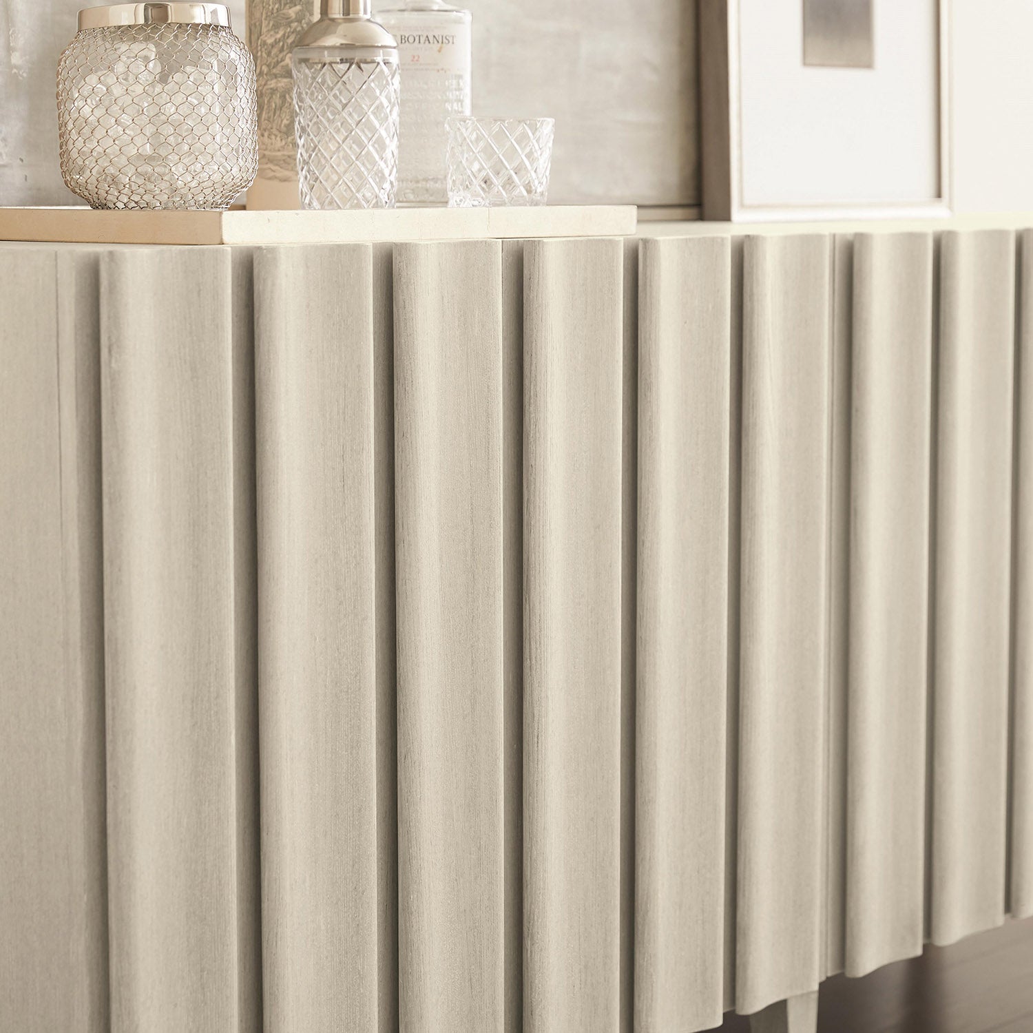 Bernhardt East Hampton Entertainment Credenza