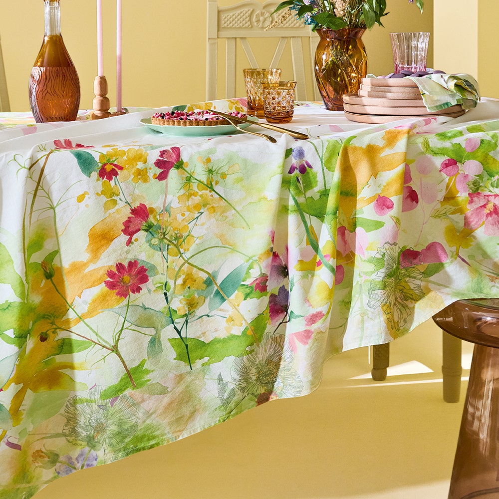 Garnier Thiebaut Souffle Fleuri Printemps Tablecloth