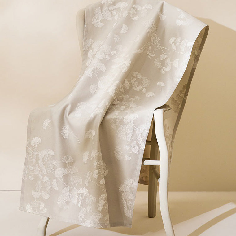 Garnier Thiebaut Mille Ginkos Naturel Jacquard Tablerunner