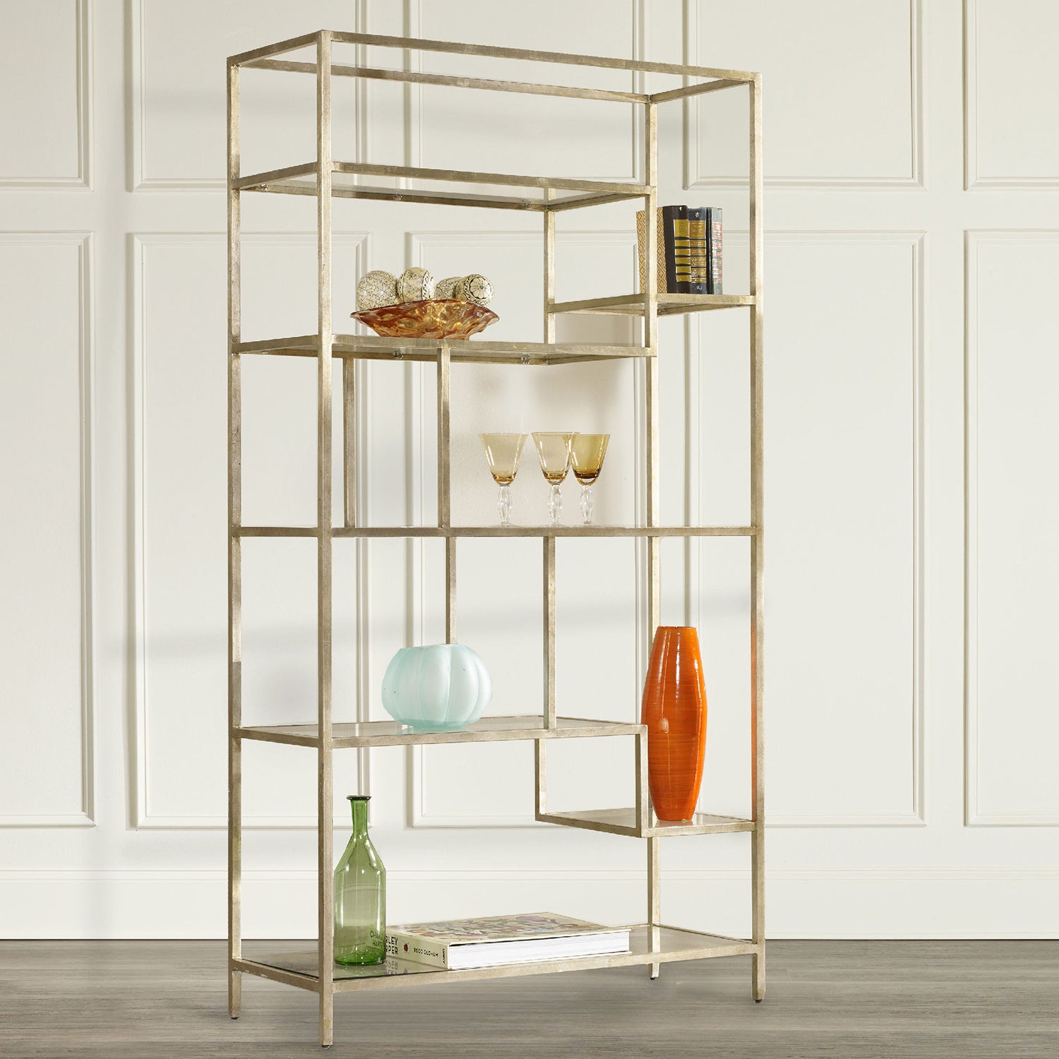 Hooker Furniture Etagere
