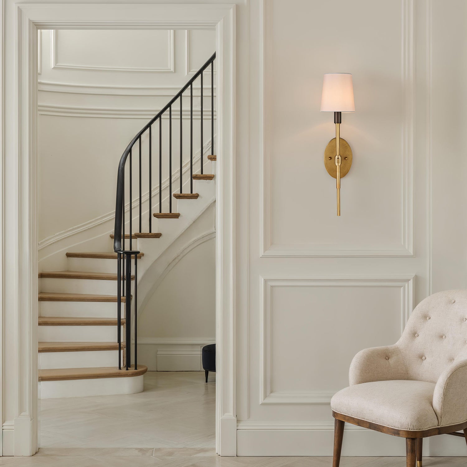 Currey & Co Grigsby Single-Light Wall Sconce
