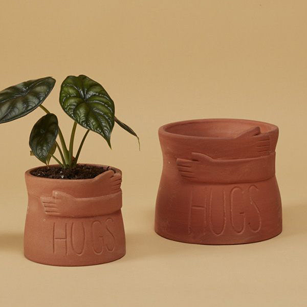 Big Hugs Pot
