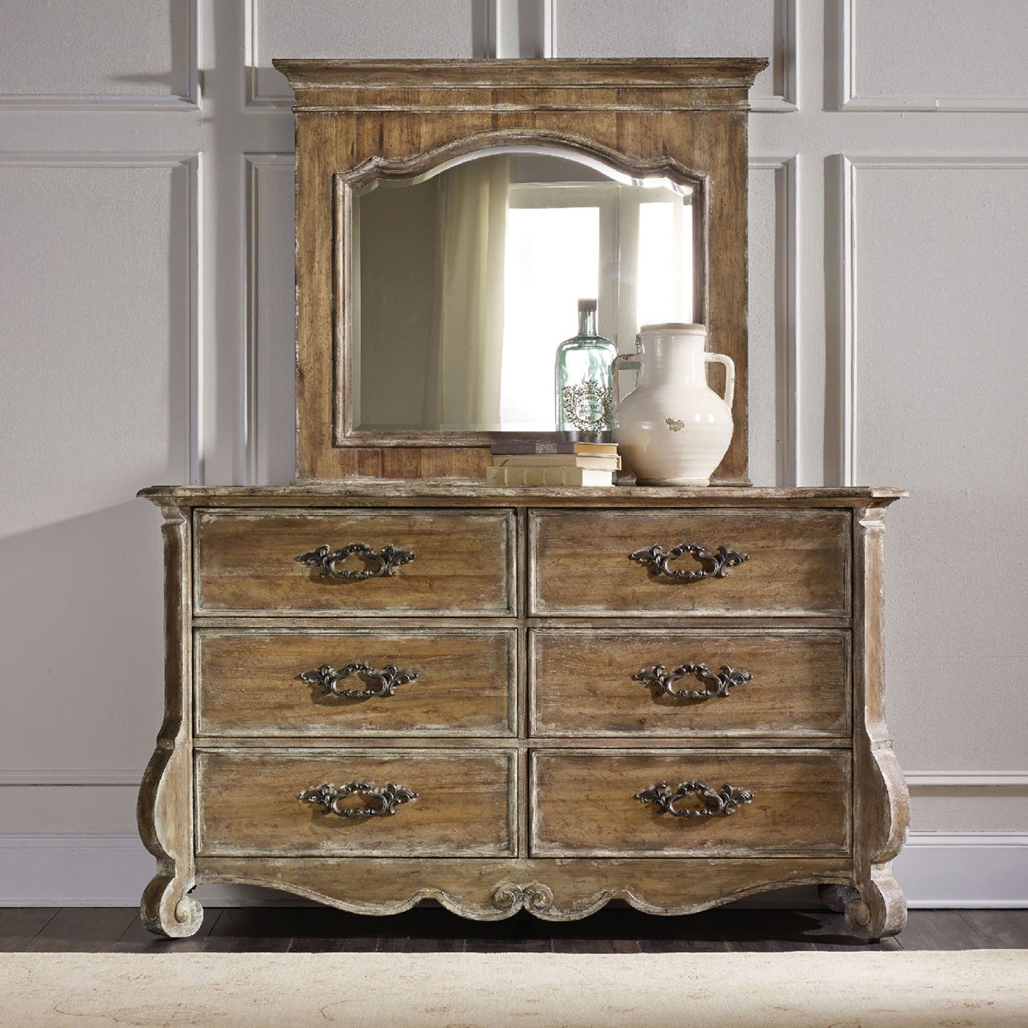 Hooker Furniture Chatelet Dresser
