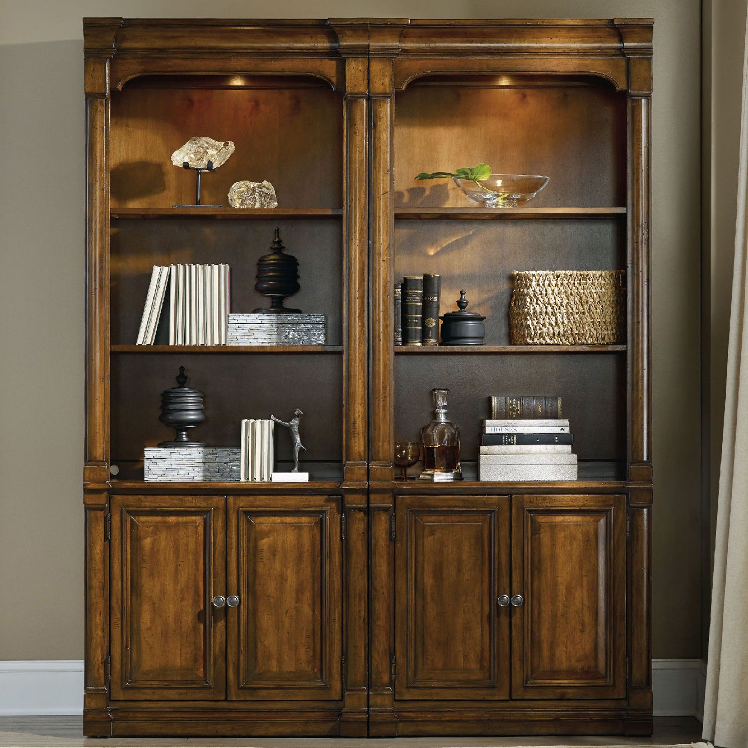 Hooker Furniture Tynecastle Bunching Bookcase