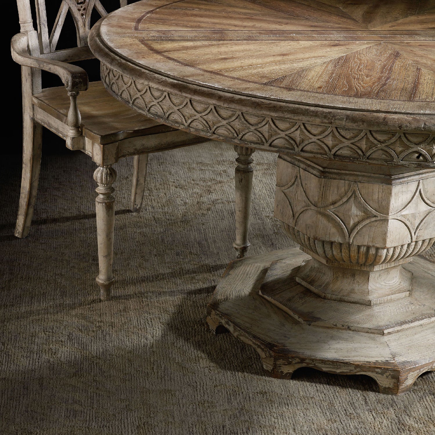 Hooker Furniture Chatelet Round Dining Table